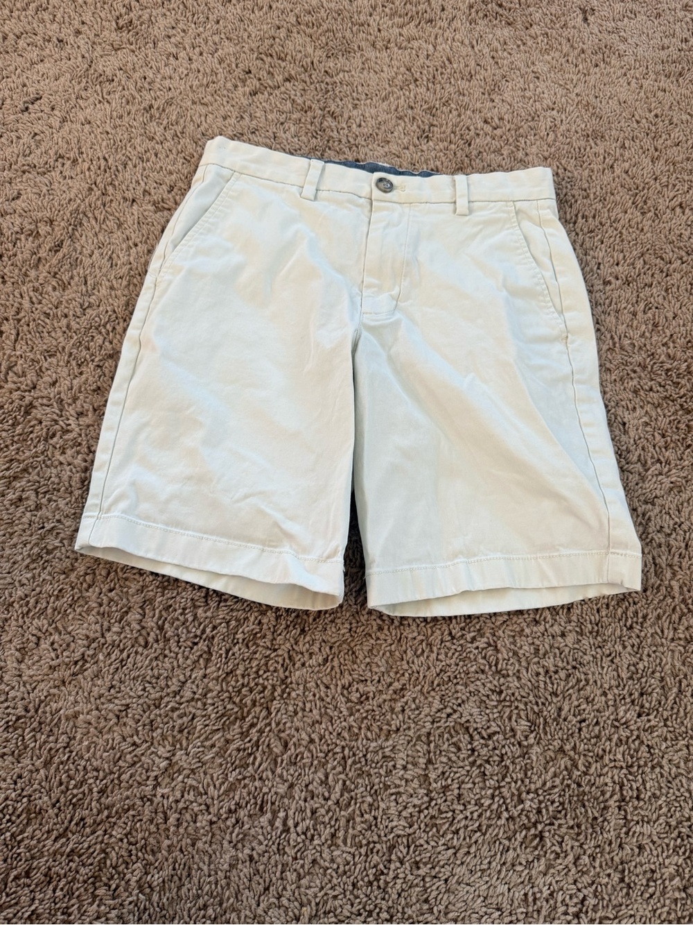 Vineyard Vines Men's Flat Front Chino Shorts - Light Cream
